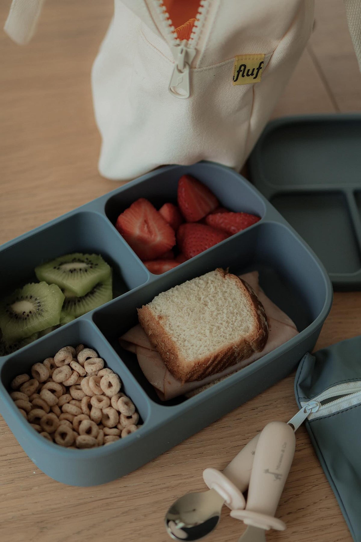 bento silicone lunch box | 4 compartments