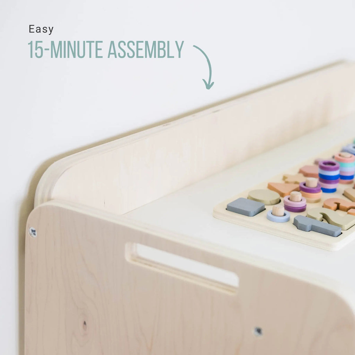 BANANA - Montessori Shelf with Borders