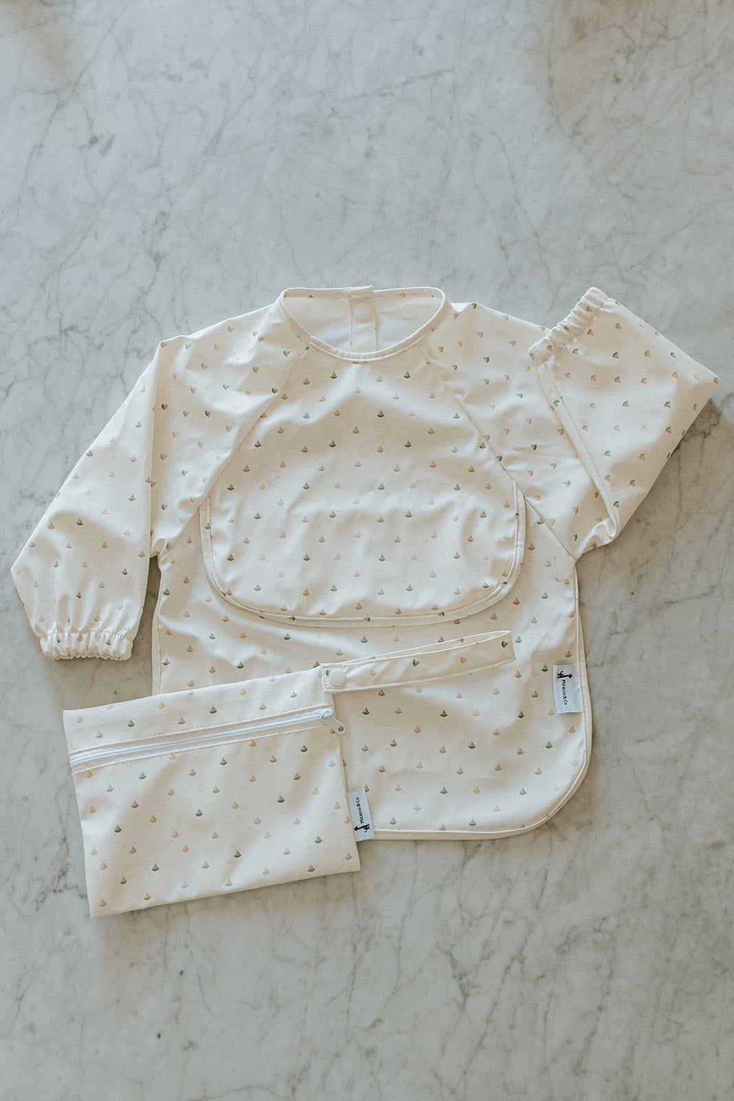 Waterproof Long-Sleeve Baby Bib  6-24 months