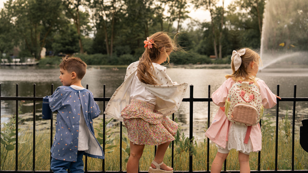 The Perfect Cover-Up for Little Artists 4 - 6 Years