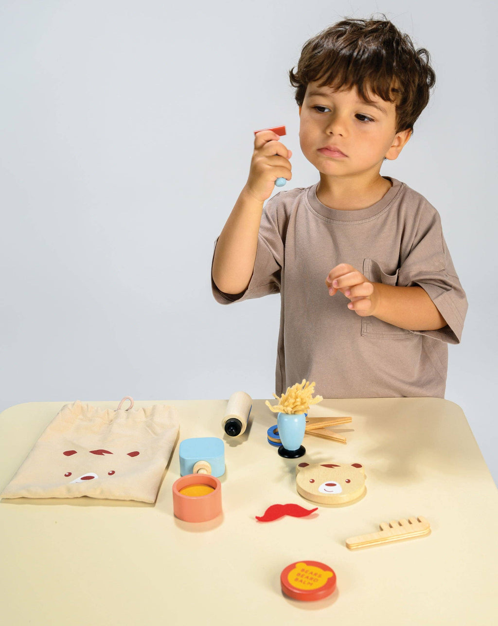 Mentari Toys Wooden Barber Set - Pretend Play Shaving Set - Ages 3+