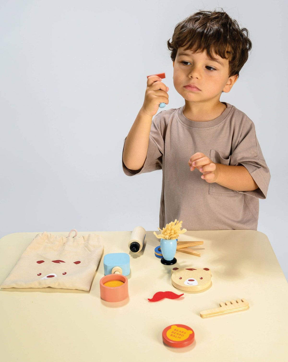 Mentari Toys Wooden Barber Set - Pretend Play Shaving Set - Ages 3+