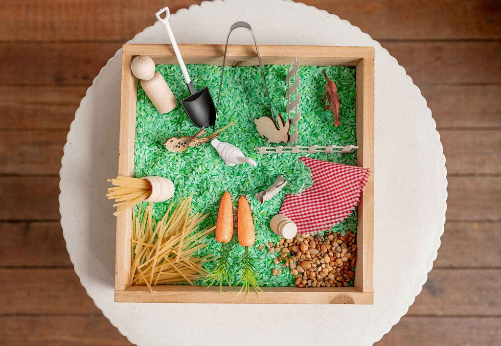 monkey bandit kids - Farm Sensory Kit in A Bag – Just Dump & Play - Made in Canada - Ages 3+
